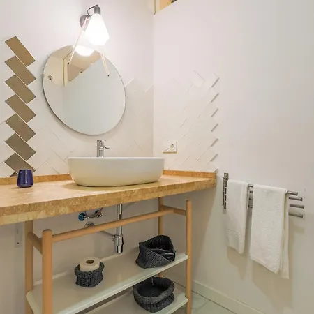Appartement New Gorgeous 2-bed In Center